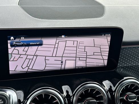 Certified 2026 Mercedes-Benz GLB 250 4MATIC image 18