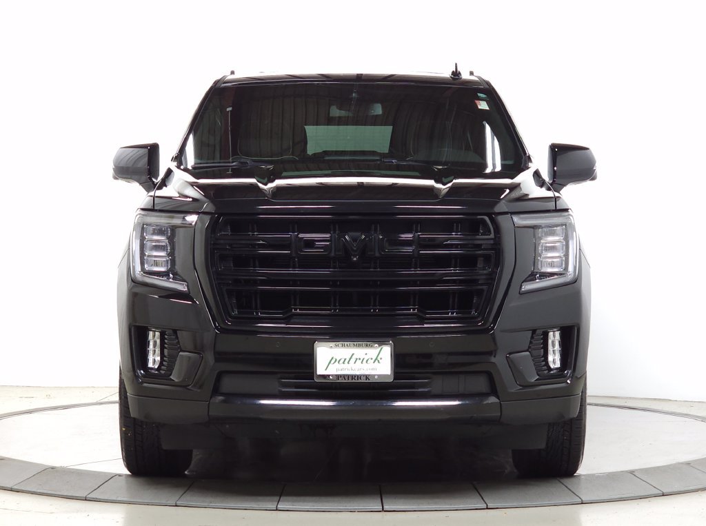 Used 2023 GMC Yukon XL SLT w/ SLT Luxury Package AWD/4WD image 2
