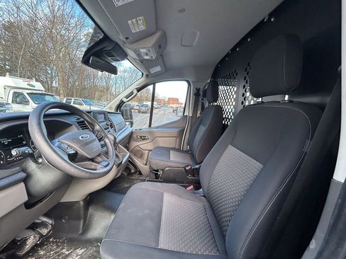 Certified 2024 Ford Transit 250 Low Roof w/ Exterior Upgrade Package RWD image 17