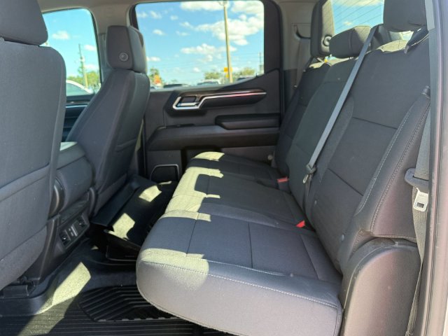 Used 2022 Chevrolet Silverado 1500 LT AWD/4WD image 14