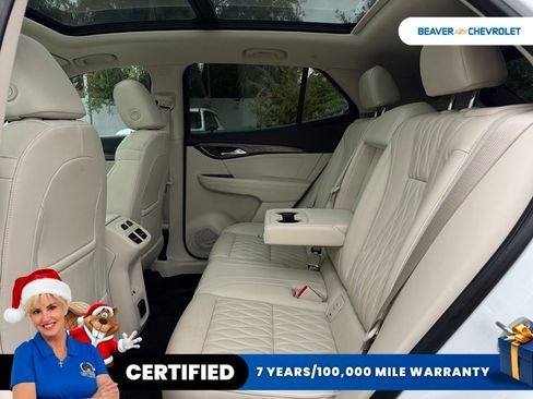 Used 2022 Buick Envision Avenir w/ Technology Package II image 16