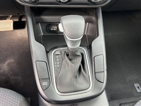 Used 2023 Kia Soul LX image 27