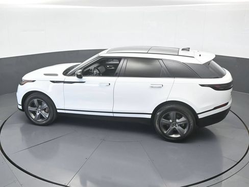 Used 2025 Land Rover Range Rover Velar Dynamic SE AWD/4WD image 45