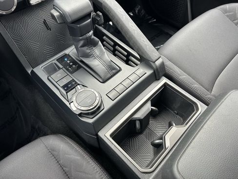 Certified 2025 Toyota Tacoma SR5 image 20