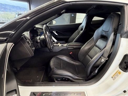 Used 2019 Chevrolet Corvette Grand Sport image 7