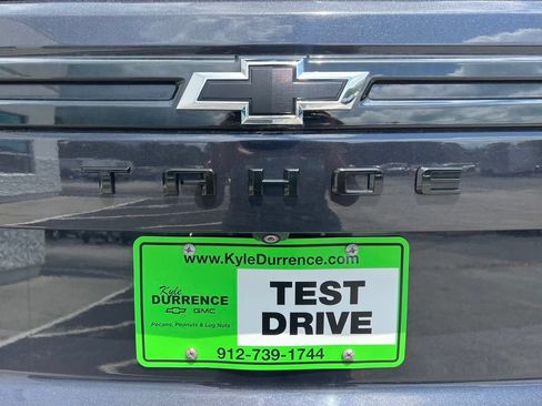 Used 2023 Chevrolet Tahoe Z71 AWD/4WD image 9