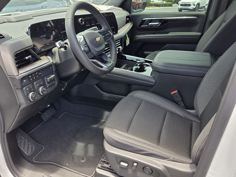 New 2026 Chevrolet Tahoe LS w/ LS Custom Edition AWD/4WD image 5