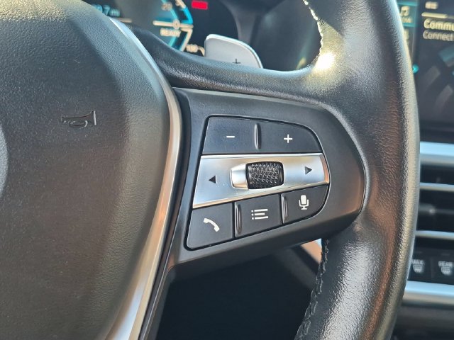 Used 2022 BMW 330e RWD image 18
