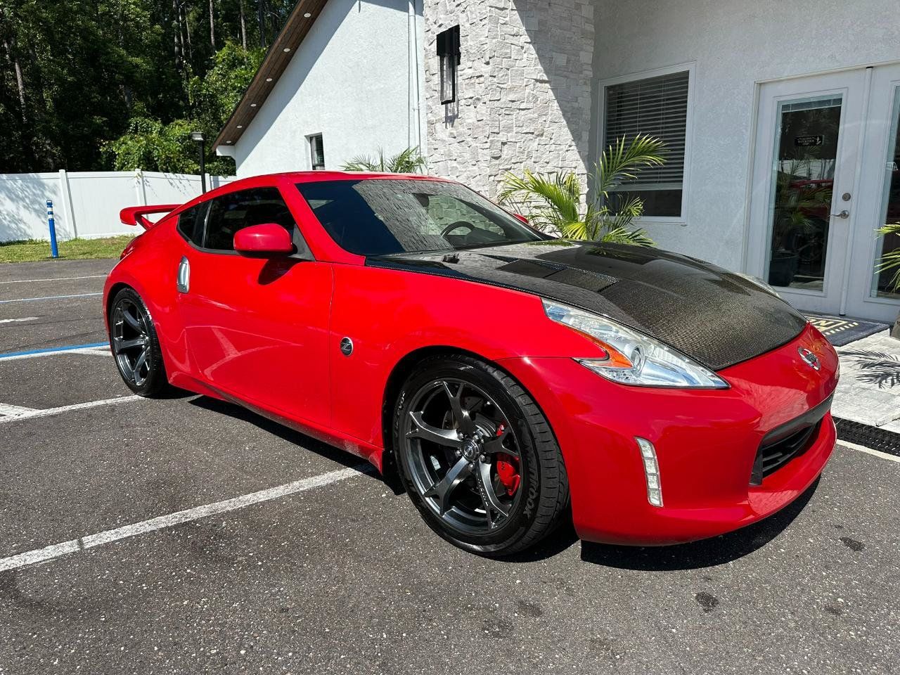 Used 2014 Nissan 370Z Coupe RWD image 21