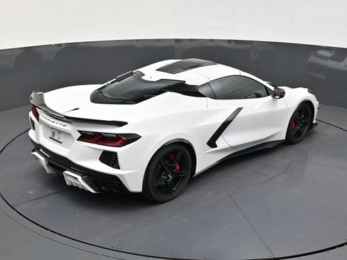 Used 2025 Chevrolet Corvette Stingray Coupe w/ 1LT RWD image 15
