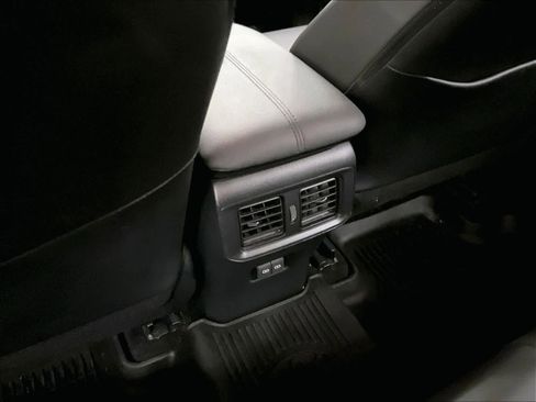 Used 2024 Toyota RAV4 XSE w/ Advanced Technology Package image 33