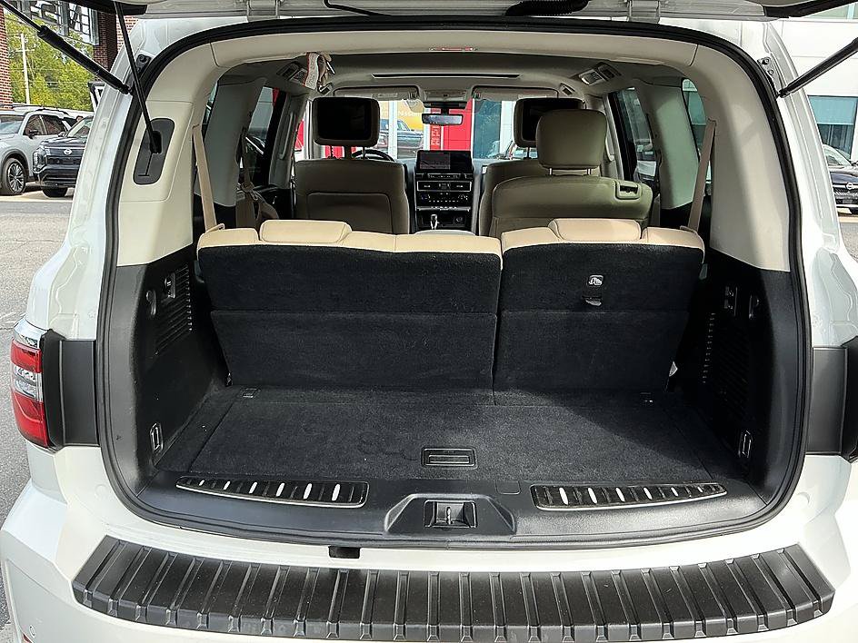 Certified 2023 Nissan Armada Platinum w/ Captain's Chairs Package AWD/4WD image 31