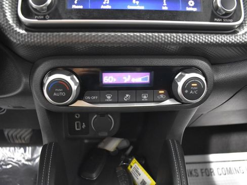 Used 2020 Nissan Kicks SV FWD image 19