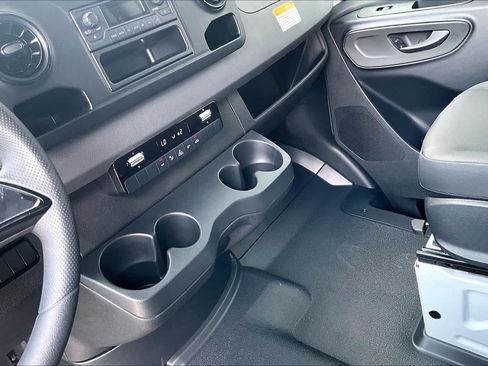 New 2026 Mercedes-Benz Sprinter 2500 image 7
