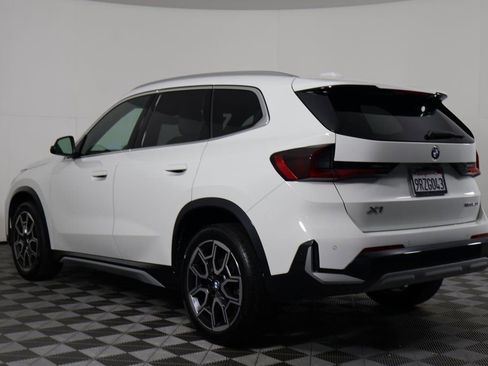 Used 2025 BMW X1 xDrive28i w/ Premium Package image 6