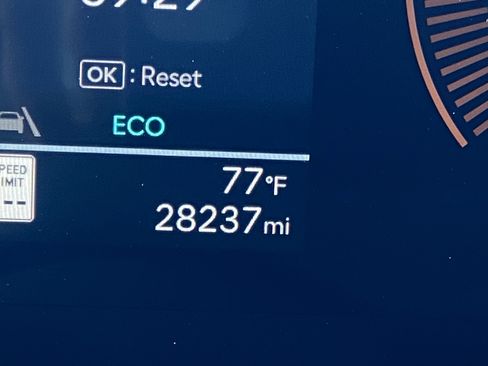 Certified 2025 Hyundai Sonata SEL image 30