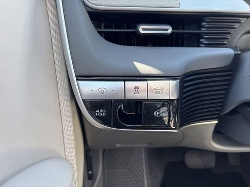 Used 2023 Hyundai Ioniq 5 SEL RWD image 25