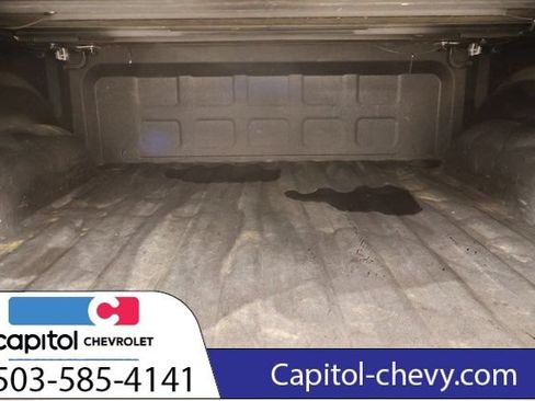 Used 2017 RAM 1500 Laramie w/ Convenience Group AWD/4WD image 28