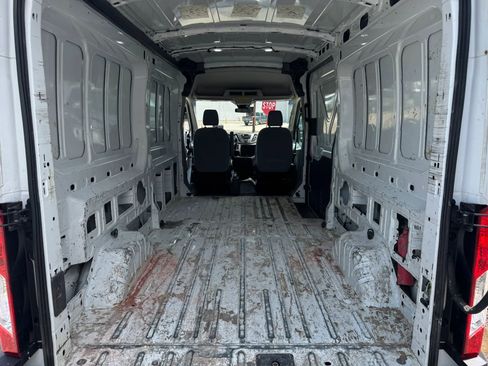 Used 2019 Ford Transit 250 148 Medium Roof RWD image 12