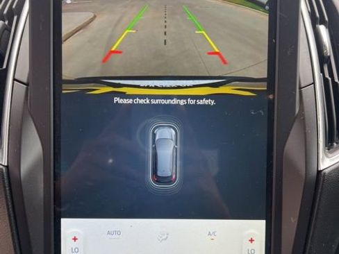 Used 2021 Ford Edge Titanium w/ Equipment Group 301A image 16