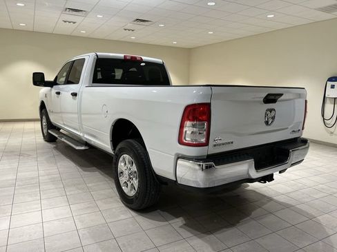 Used 2024 RAM 3500 Big Horn AWD/4WD image 3