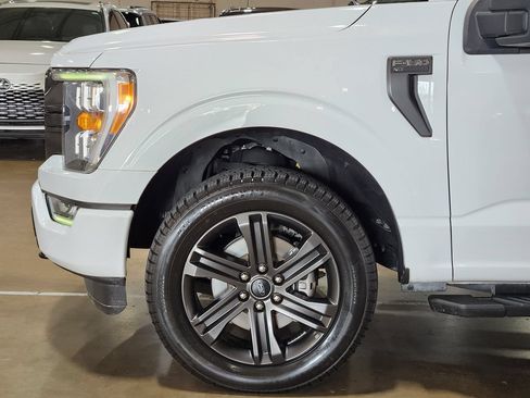 Used 2022 Ford F150 XLT w/ Equipment Group 302A High AWD/4WD image 5