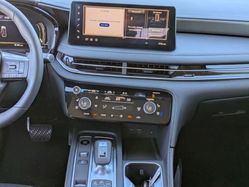 Certified 2026 INFINITI QX60 Luxe w/ Cargo Package image 23