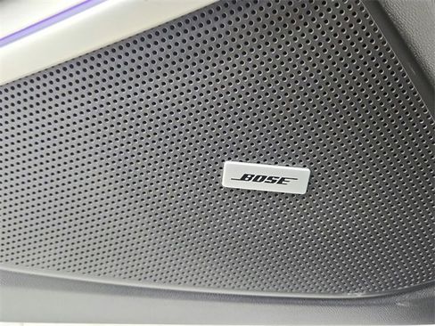 Used 2018 Chevrolet Camaro SS image 34