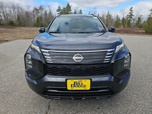 New 2026 Nissan Rogue Platinum AWD/4WD image 10