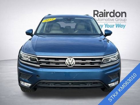 Used 2019 Volkswagen Tiguan SEL Premium image 2