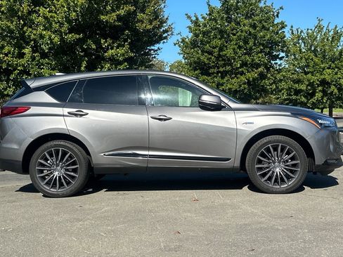 Used 2023 Acura RDX A-Spec image 3