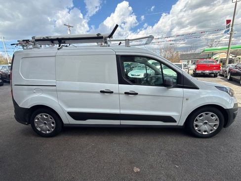 Used 2016 Ford Transit Connect XL image 4