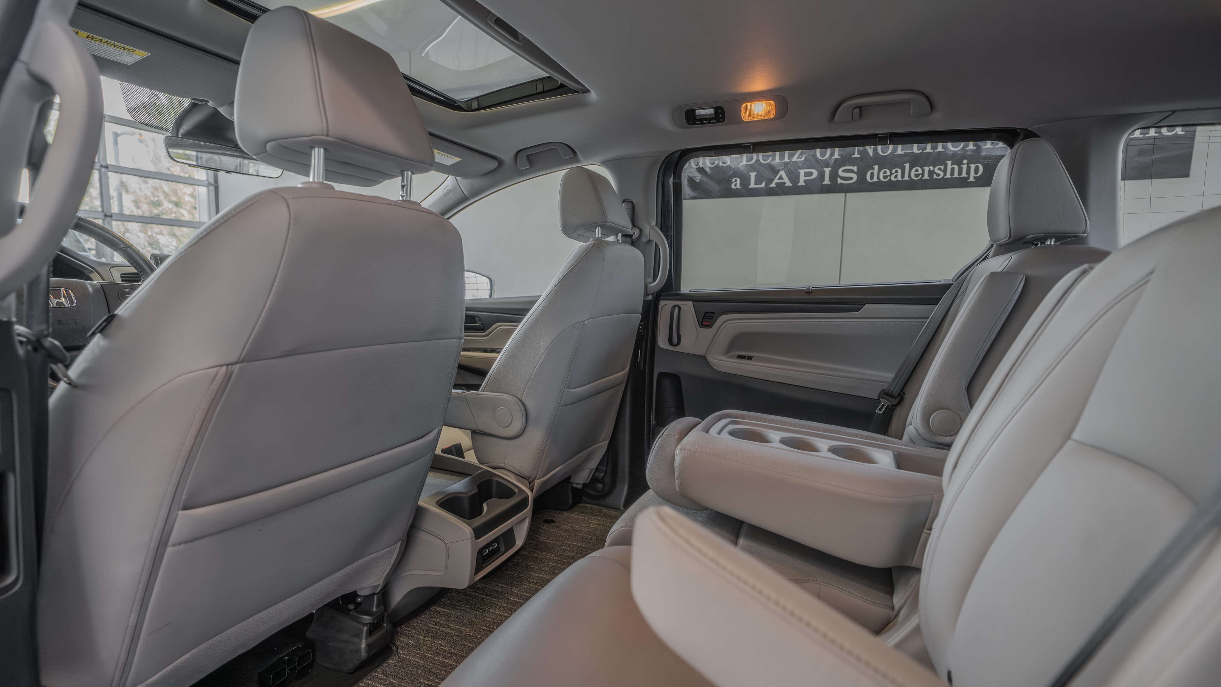 Used 2024 Honda Odyssey EX-L image 25