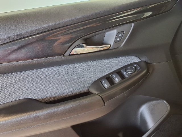 Used 2026 Chevrolet TrailBlazer LT AWD/4WD image 16