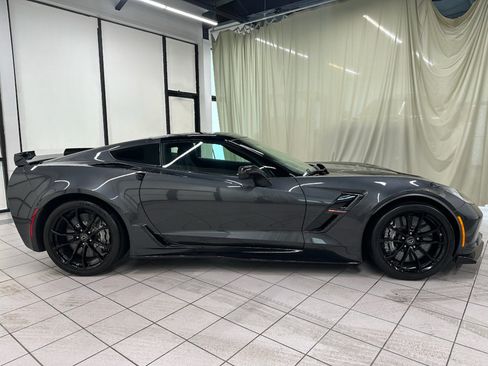 Used 2017 Chevrolet Corvette Grand Sport w/ Z07 Performance Package RWD image 3