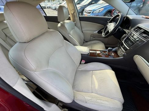 Used 2013 Lexus IS 250 w/ Premium Pkg Value Edition RWD image 18