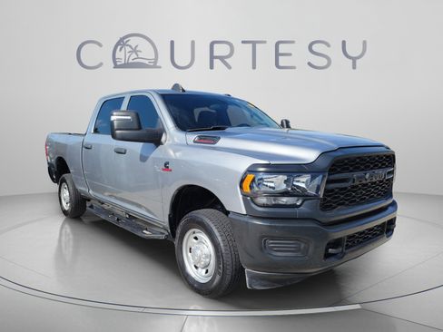 Used 2024 RAM 2500 Tradesman AWD/4WD image 4