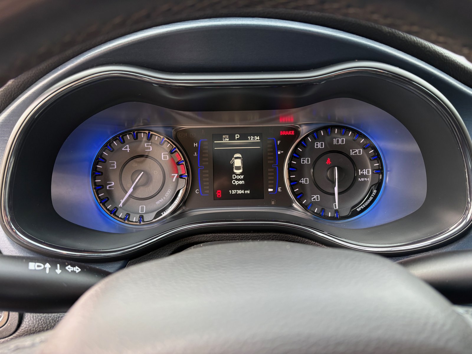 Used 2015 Chrysler 200 S FWD image 29