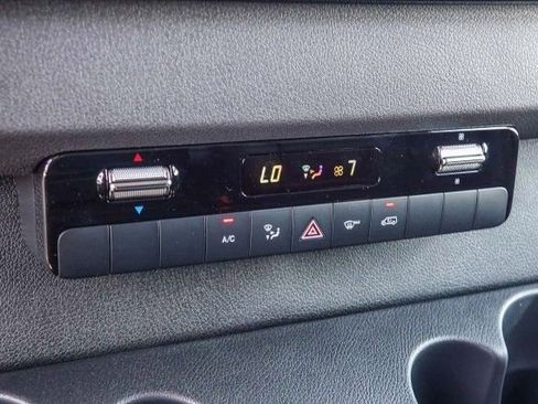 New 2025 Mercedes-Benz Sprinter 2500 image 21