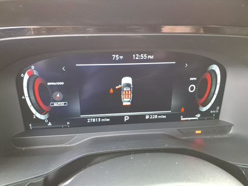 Used 2024 Nissan Pathfinder Platinum w/ Cargo Package image 23