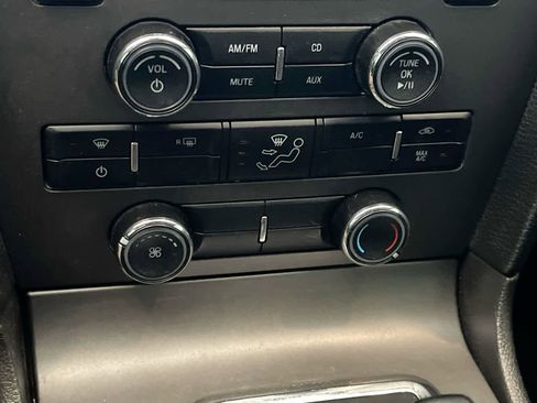Used 2014 Ford Mustang Convertible RWD image 17