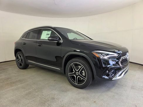 New 2026 Mercedes-Benz GLA 250 image 1