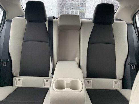 Certified 2023 Toyota Corolla LE image 30