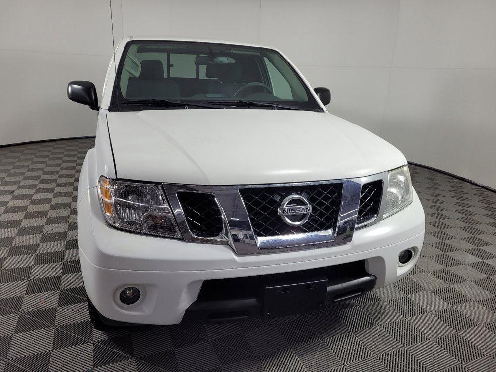 Used 2021 Nissan Frontier SV RWD image 14