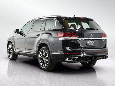 Used 2023 Volkswagen Atlas SEL Premium AWD/4WD image 3