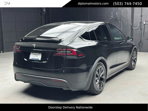 Used 2023 Tesla Model X image 6