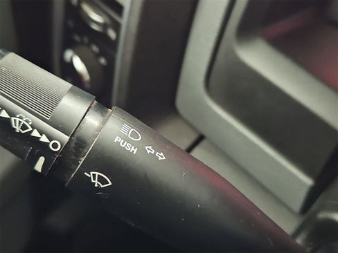 Used 2018 RAM 1500 Big Horn image 27