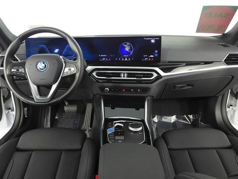 Used 2024 BMW i4 eDrive35 w/ Convenience Package image 25