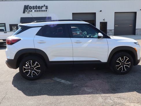 Used 2025 Chevrolet TrailBlazer ACTIV w/ Convenience Package AWD/4WD image 9