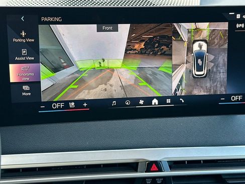 New 2026 BMW iX xDrive60 w/ Premium Package AWD/4WD image 23